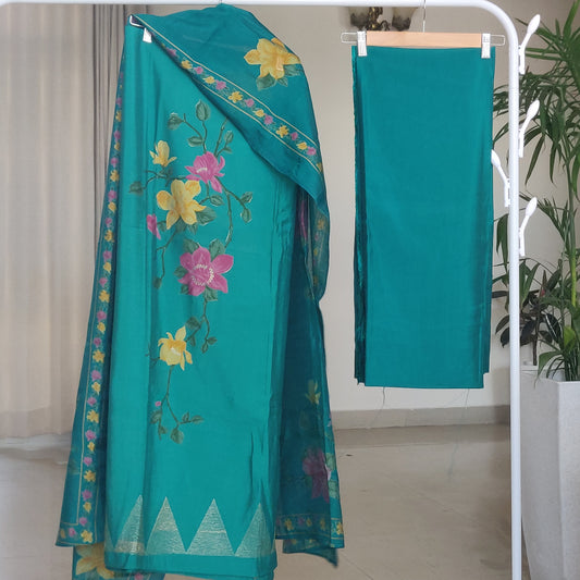 Green flowers of spring suit with muslin dupatta