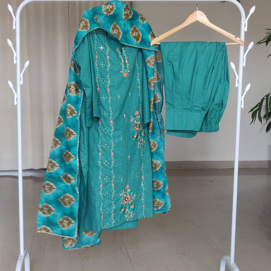 Green thread embroidery Pakistani stitched suit